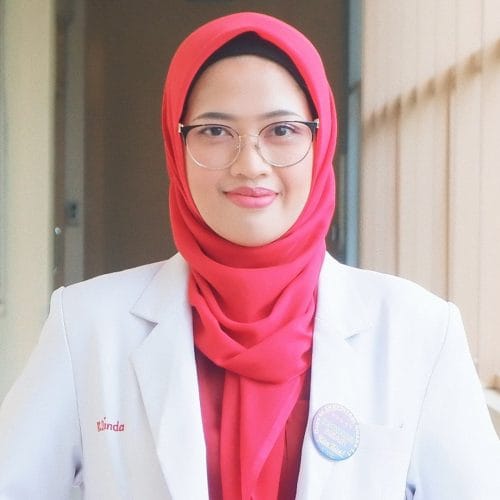 dr. Helda Puspitasari, Sp.M, FICS
